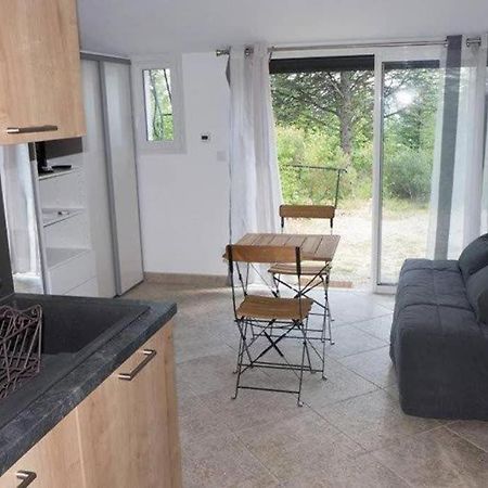 Villa La Lurette, Appartement Et Studio Saint-Étienne-les-Orgues エクステリア 写真