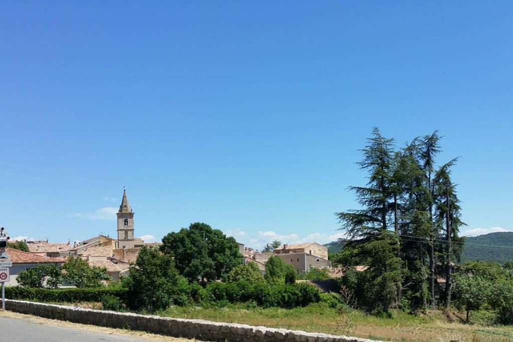Villa La Lurette, Appartement Et Studio Saint-Étienne-les-Orgues エクステリア 写真