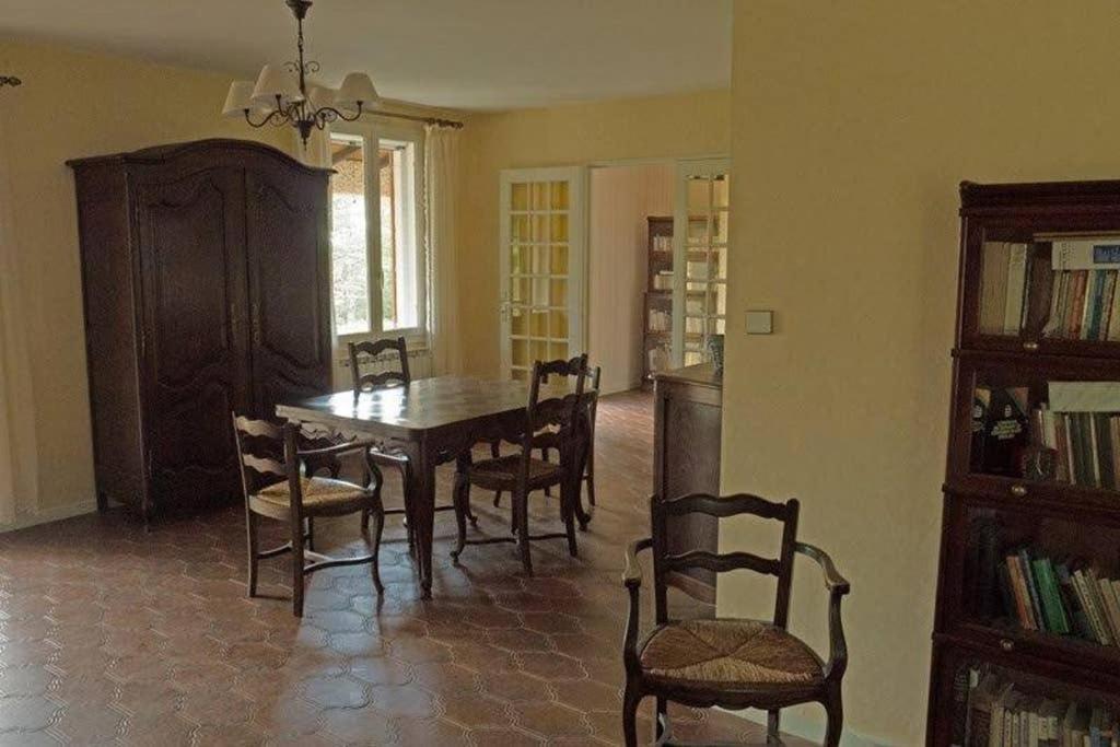 Villa La Lurette, Appartement Et Studio Saint-Étienne-les-Orgues エクステリア 写真